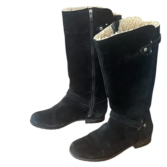 UGG Jillian knee high side zip black suede boots. Sherpalined. Size 7.5 GUC - Picture 3 of 16